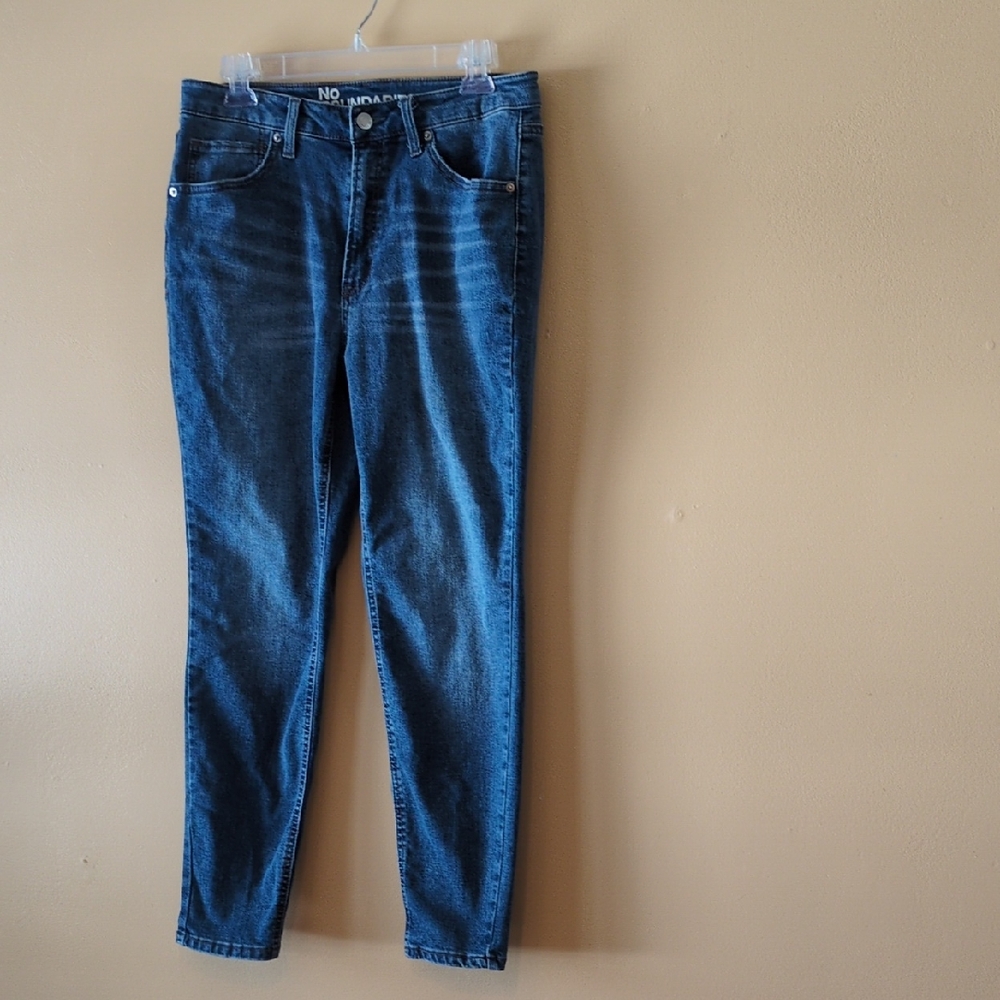 No Boundaries Skinny Jeans